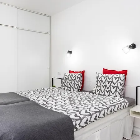 Home2book Stunning & Comfy Bajamar Bajamar (La Laguna)